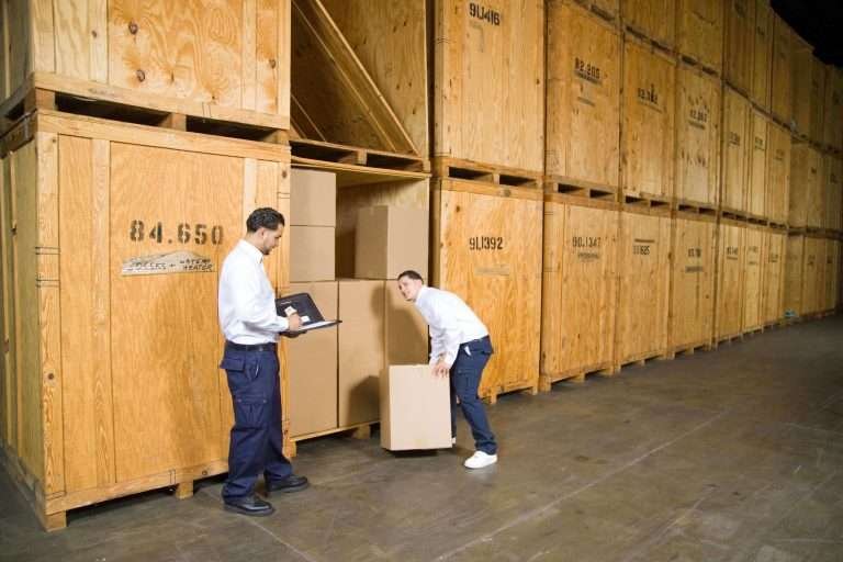 Moving and storage service
