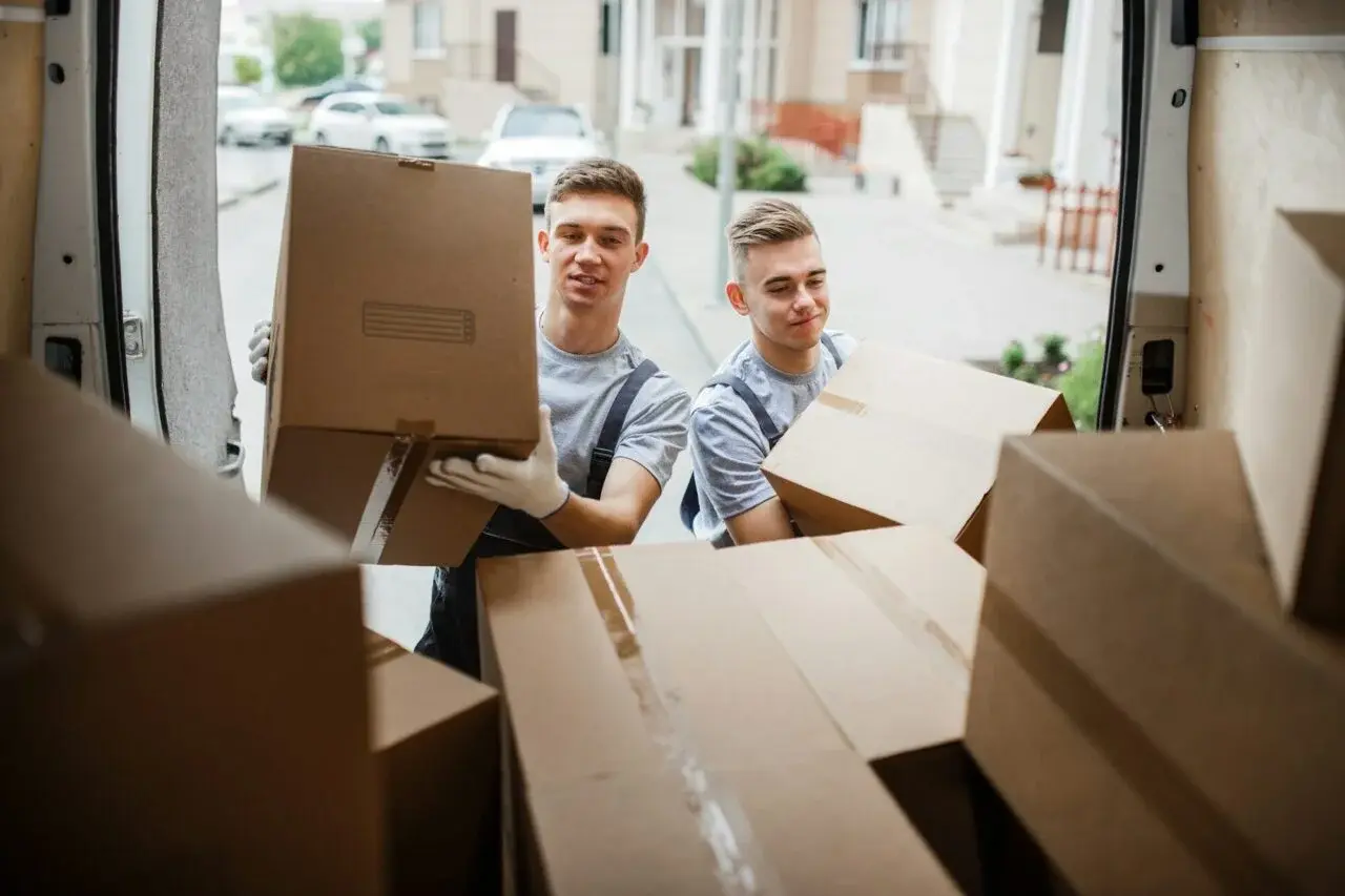 house shifting in dubai